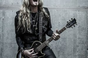 Joel Hoekstra Records with Lorraine Lewis